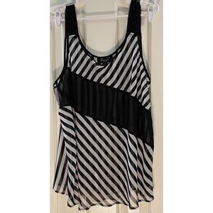 🌸 3 for $15 🌸 Rouge Collection Sheer Striped Tank Top